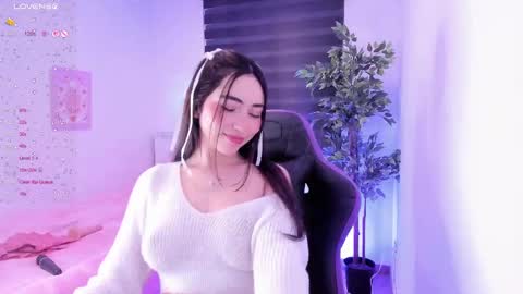 Snapshot of anniebrie chatting on 02.15.25 Cassandra online show from 02.15.25