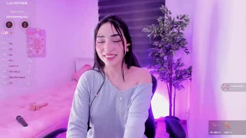 Snapshot of anniebrie chatting on 02.28.25 Cassandra online show from 02.28.25