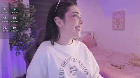 Snapshot of anniebrie chatting on 10.31.25 Cassandra online show from 10.31.25