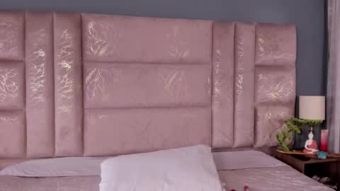 Annie online show from 10.13.25