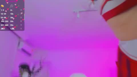 VIVIANNA online show from 11.17.25