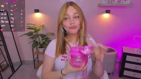 VIVIANNA online show from 03.02.26