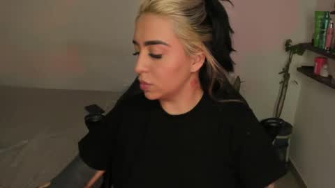 Annika online show from 12.14.25