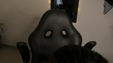 Annika online show from 02.05.26