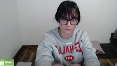 Snapshot of annittaprincess chatting on 10.25.25 Gaby 3 online show from 10.25.25