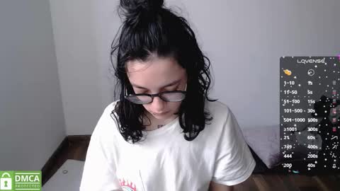 Snapshot of annittaprincess chatting on 10.29.25 Gaby 3 online show from 10.29.25