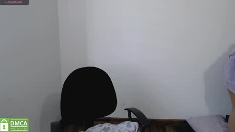 Snapshot of annittaprincess chatting on 10.31.25 Gaby 3 online show from 10.31.25