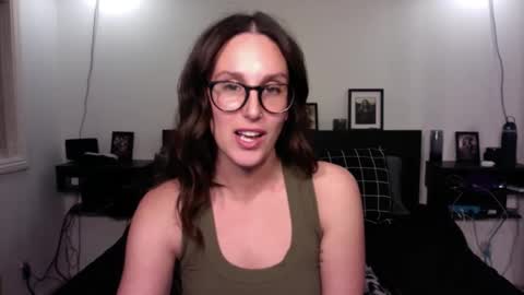 Ann online show from 12.18.25