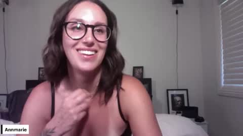 Snapshot of annmarieferrara chatting on 06.19.26 Ann online show from 06.19.26