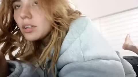 annrousse online show from 09.17.25