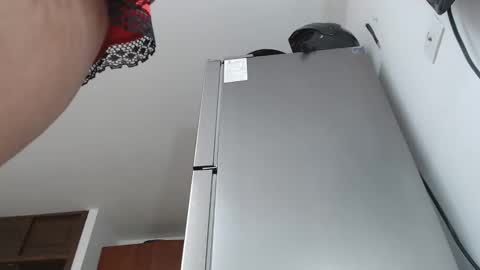 Snapshot of anntonella_squirt chatting on 11.04.25 anntonella_squirt online show from 11.04.25