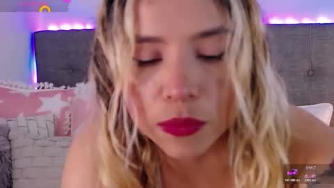 Snapshot of anntonellalee chatting on 02.02.26 Antonella Lee online show from 02.02.26