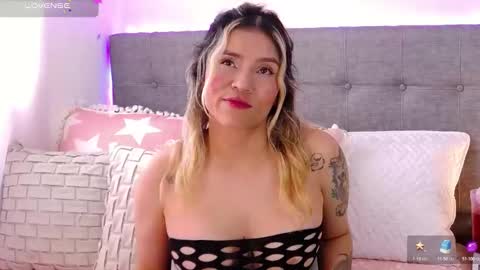 Snapshot of anntonellalee chatting on 02.27.26 Antonella Lee online show from 02.27.26