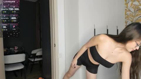 Snapshot of anny_leps chatting on 09.12.25 anny_leps online show from 09.12.25
