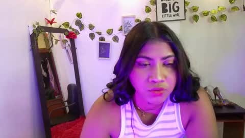 Snapshot of anny_liu18 chatting on 10.20.25 anny_liu18 online show from 10.20.25