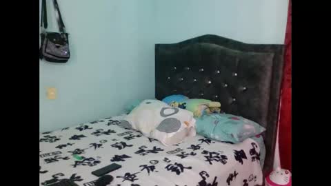 anny_lucia21 online show from 04.21.26