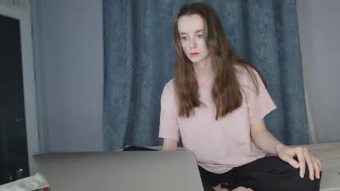 Snapshot of anny_meow chatting on 02.04.25 Ann My current schedule is below online show from 02.04.25