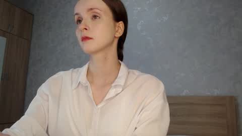 Snapshot of anny_meow chatting on 10.05.25 Ann My current schedule is below online show from 10.05.25