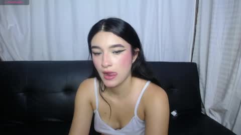 Snapshot of anny_naf chatting on 07.27.26 Anny online show from 07.27.26