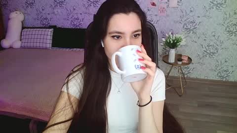 Annie online show from 01.10.25