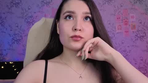 Snapshot of anny_shine chatting on 10.23.25 Annie online show from 10.23.25