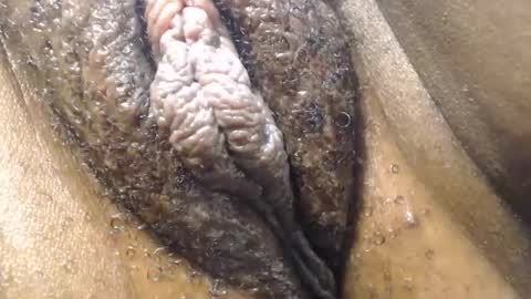 Anny online show from 10.13.25