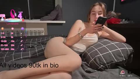 AnnyLoving online show from 10.14.25