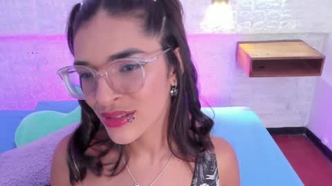 Annyluna online show from 12.03.24