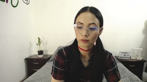 Anny online show from 01.24.25