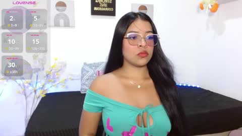 Anny online show from 12.07.24