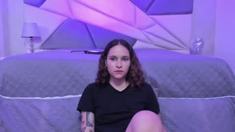 AnnyT online show from 12.01.24