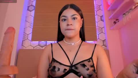 Snapshot of annytorres chatting on 07.05.26 Gaby online show from 07.05.26