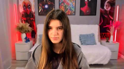 Anora online show from 09.30.25