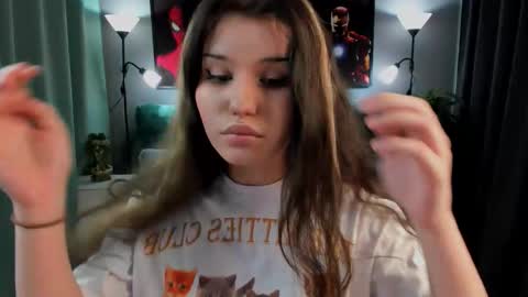 Anora online show from 11.21.25