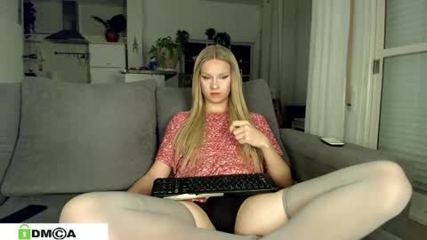 Sexy Ladybug online show from 02.14.25