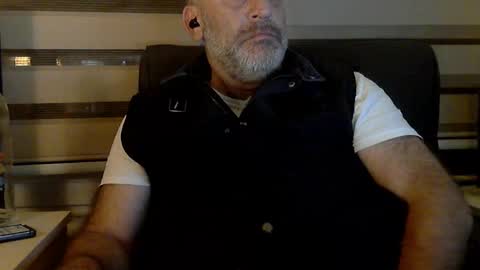 Snapshot of antheris chatting on 10.09.25 antheris online show from 10.09.25