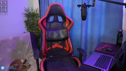 Anthony Buitrago Independent model online show from 02.13.25