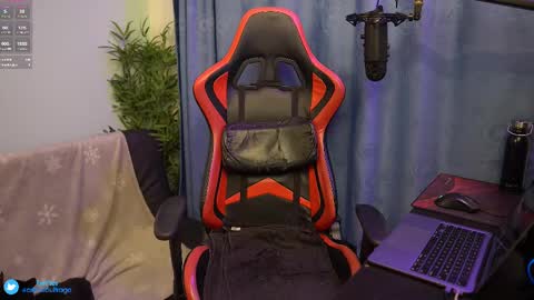 Anthony Buitrago Independent model online show from 02.18.25