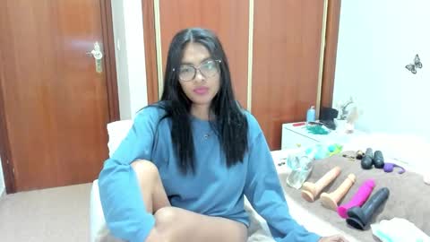 Snapshot of anthonela_hotsex chatting on 11.13.25 anthonela_hotsex online show from 11.13.25