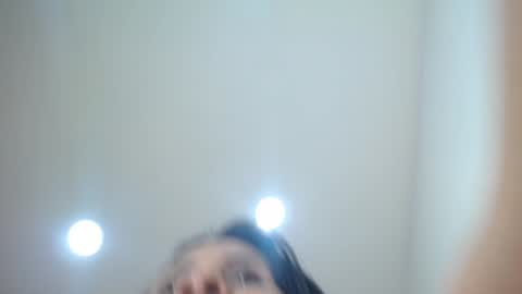 Anthonelaa   online show from 01.24.25