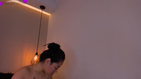 Snapshot of anthonellasweet_ chatting on 10.14.25 Anthonella Sweet online show from 10.14.25