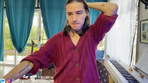 Snapshot of antinoo_gnothi chatting on 12.04.24 Antinoo Gnothi online show from 12.04.24