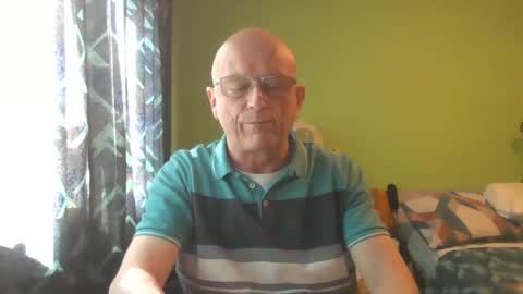 Snapshot of antmatt2025 chatting on 04.24.26 antmatt2025 online show from 04.24.26