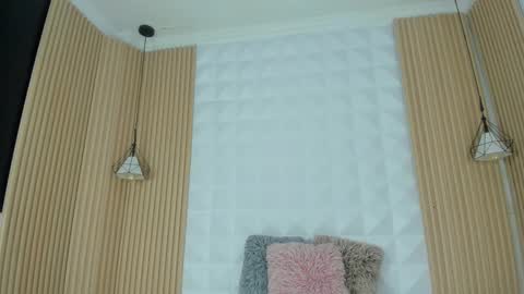 Antonella online show from 10.30.25