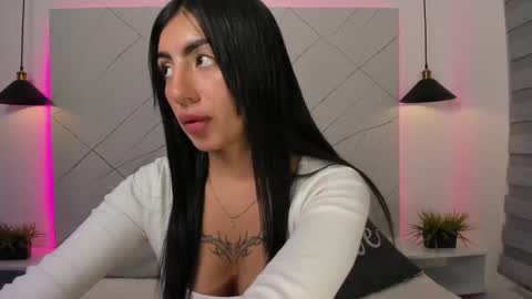 Antonella online show from 02.03.25