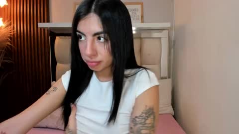 Antonella online show from 02.11.25