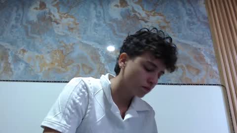 Snapshot of antonella_cruz02 chatting on 10.06.25 anto ford02 online show from 10.06.25