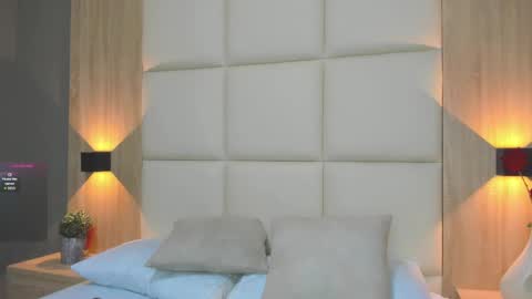 Snapshot of antonella_cutie_ chatting on 10.02.25 A N T O N E L L A online show from 10.02.25