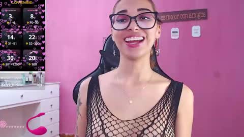 Snapshot of antonella_ponss chatting on 03.06.25 antonella_ponss online show from 03.06.25