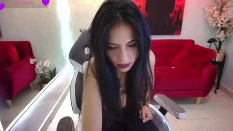 Snapshot of antonella_rivers chatting on 05.13.26 Antonella. online show from 05.13.26